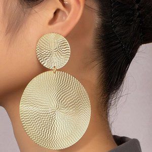 LARGE GOLD ROUND DROP EARRINGS